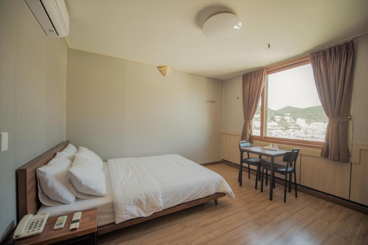 Chungmu Beach Hotel Tongyeong Zewnętrze zdjęcie